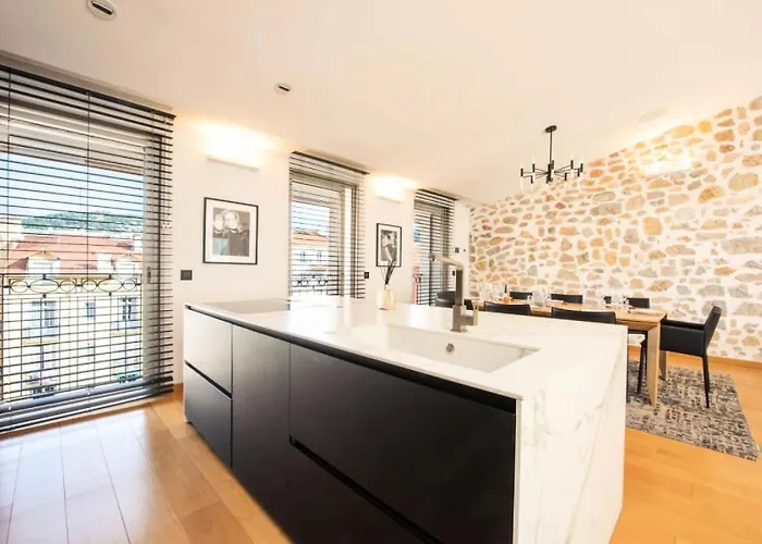 Residence Duplex 145M² Terrasse Et Ascenseur Prive - Duplex 145M² Terrasse Et Ascenseur Prive Mae-2873 *