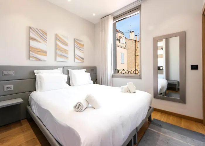 Apartment Residence Duplex 145M² Terrasse Et Ascenseur Prive - Duplex 145M² Terrasse Et Ascenseur Prive Mae-2873 *